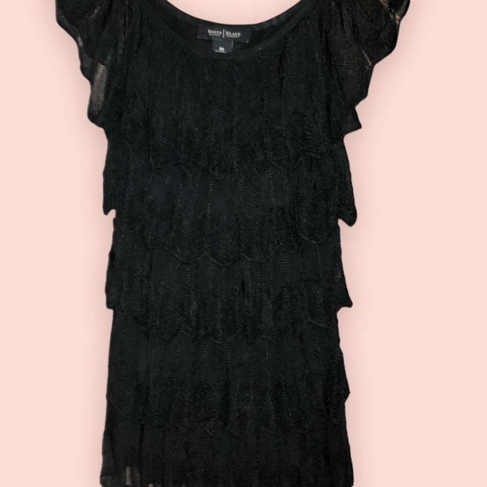 White House Black Market Ruffle Tiered top Size XS Black Short Sleeve WHBM